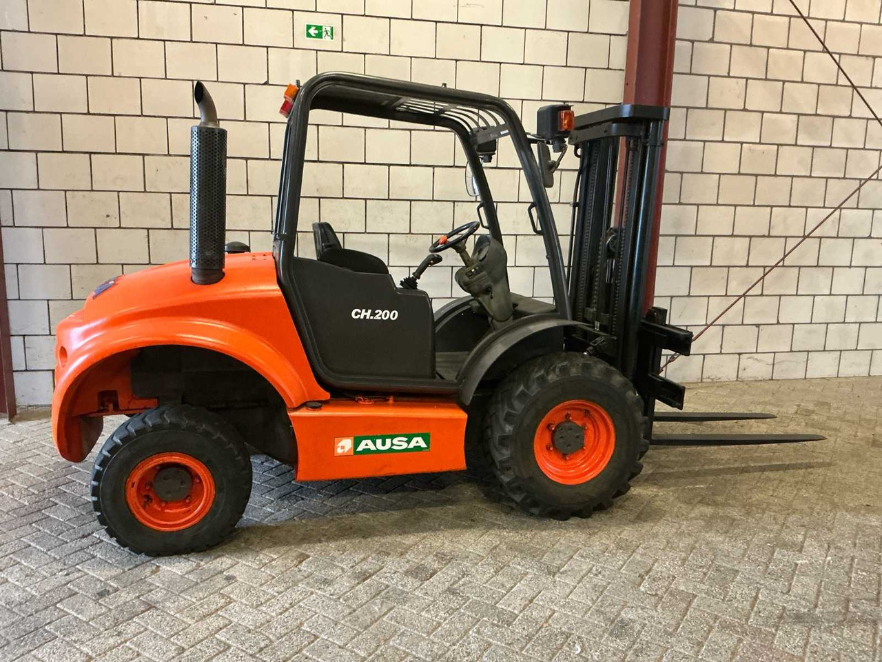 Навантажувач вилковий 2005 AUSA CH200H FORKLIFT: фото 6 Навантажувач вилковий 2005 AUSA CH200H FORKLIFT: фото 6