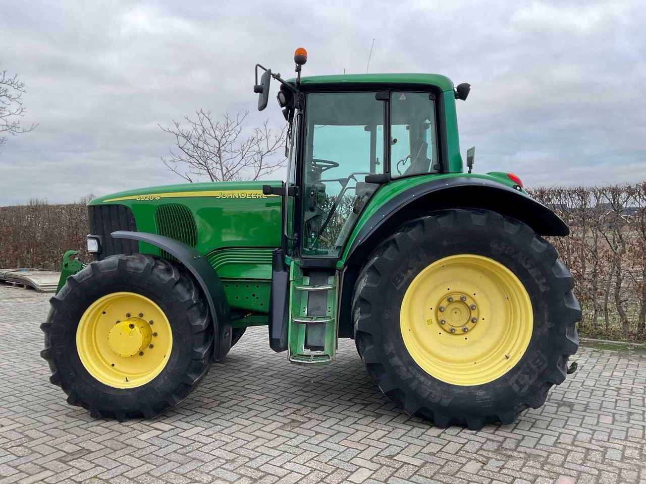 2005 JOHN DEERE 6920 S ALL-WHEEL DRIVE FARM TRACTOR - Трактор: фото 2 2005 JOHN DEERE 6920 S ALL-WHEEL DRIVE FARM TRACTOR - Трактор: фото 2
