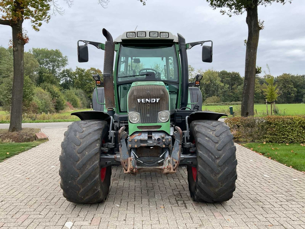 2008 FENDT 412 VARIO TMS ALL-WHEEL DRIVE AGRICULTURAL TRACTOR - Трактор: фото 2 2008 FENDT 412 VARIO TMS ALL-WHEEL DRIVE AGRICULTURAL TRACTOR - Трактор: фото 2