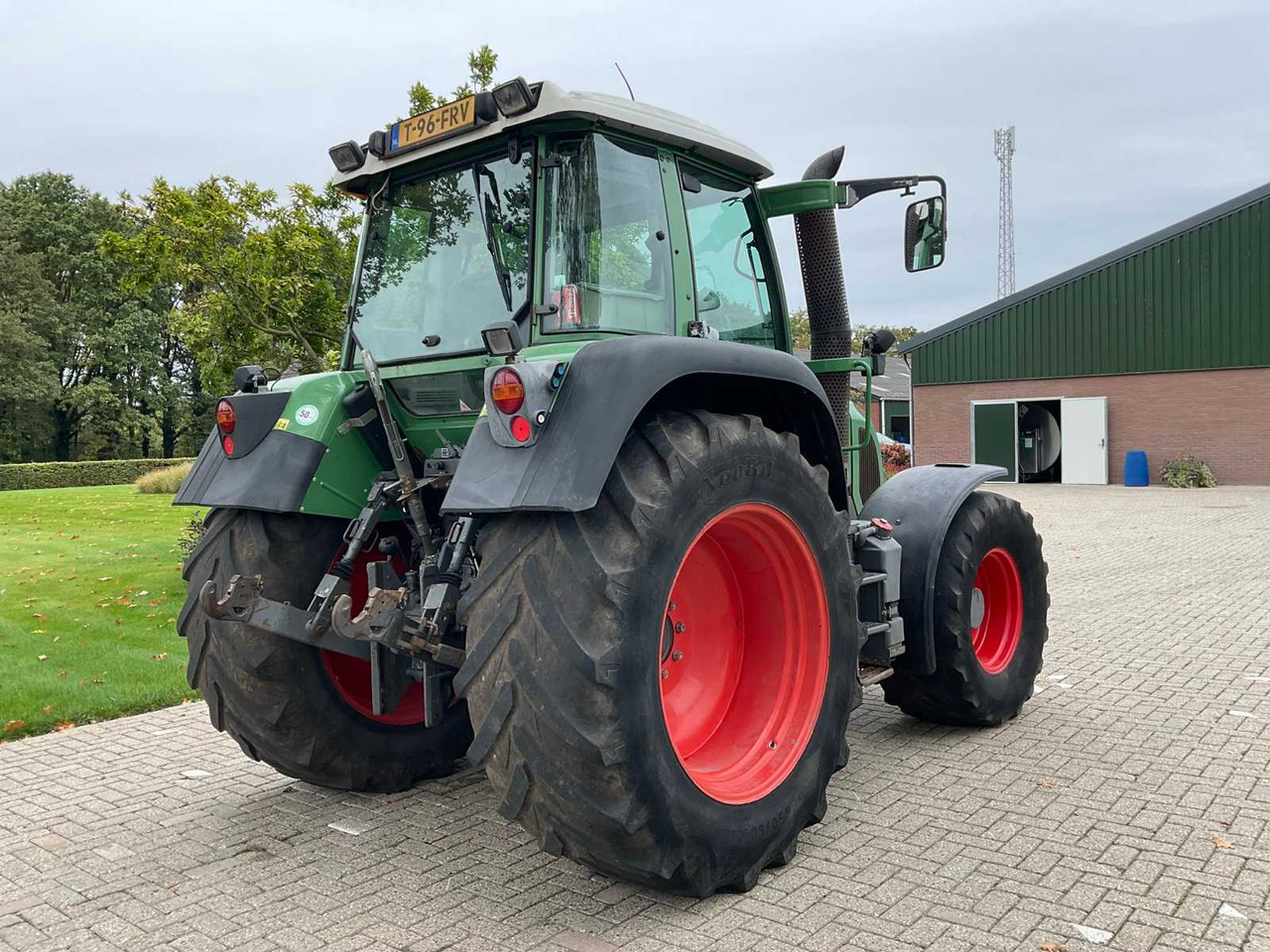 2008 FENDT 412 VARIO TMS ALL-WHEEL DRIVE AGRICULTURAL TRACTOR - Трактор: фото 5 2008 FENDT 412 VARIO TMS ALL-WHEEL DRIVE AGRICULTURAL TRACTOR - Трактор: фото 5