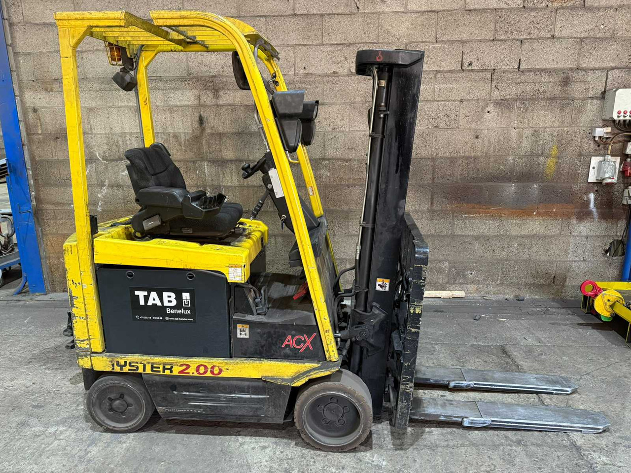 2008 HYSTER E2.00XMS FORKLIFT BATTERY 2024 (2000KG) - Навантажувач вилковий: фото 1 2008 HYSTER E2.00XMS FORKLIFT BATTERY 2024 (2000KG) - Навантажувач вилковий: фото 1