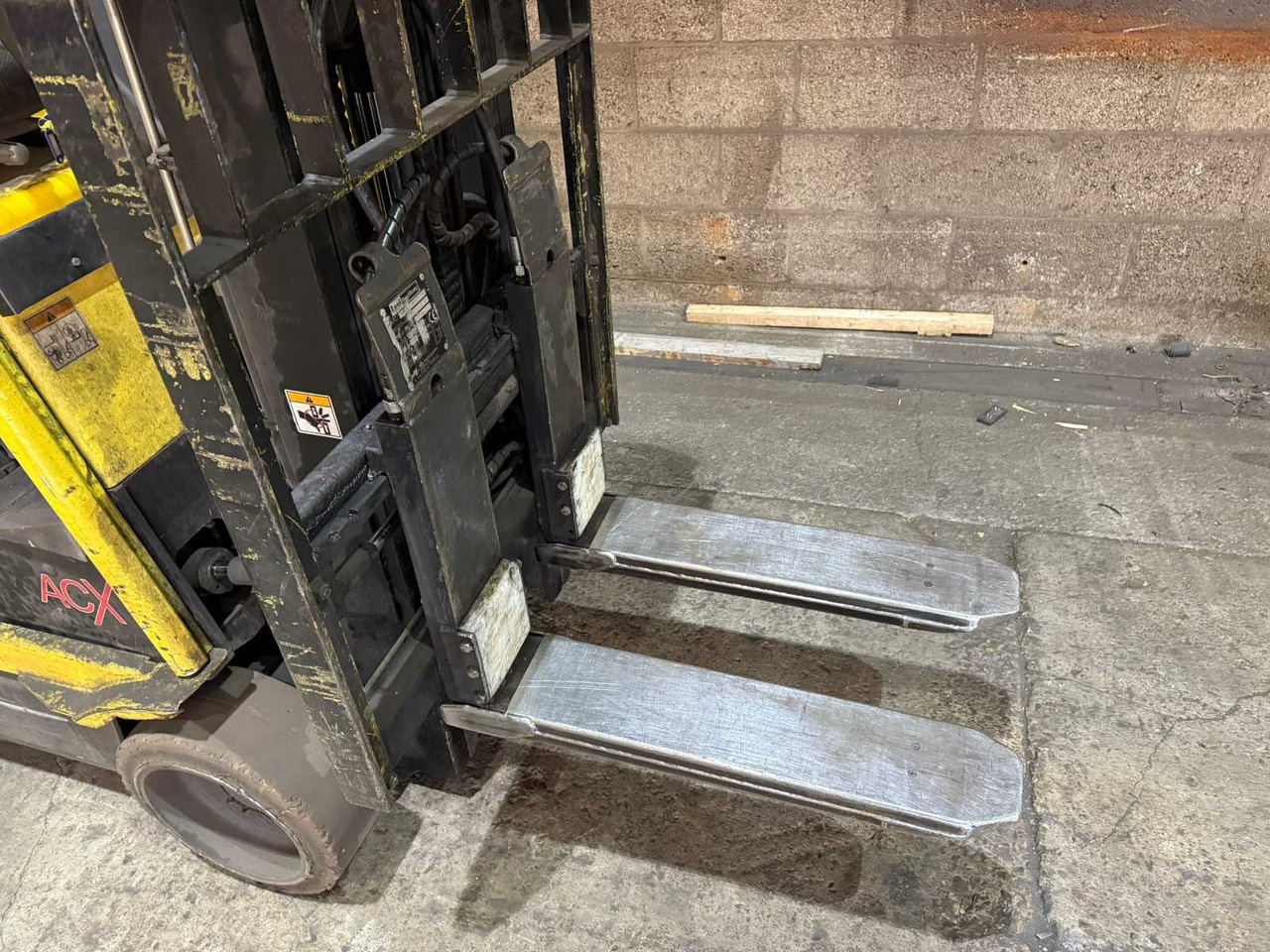 2008 HYSTER E2.00XMS FORKLIFT BATTERY 2024 (2000KG) - Навантажувач вилковий: фото 4 2008 HYSTER E2.00XMS FORKLIFT BATTERY 2024 (2000KG) - Навантажувач вилковий: фото 4