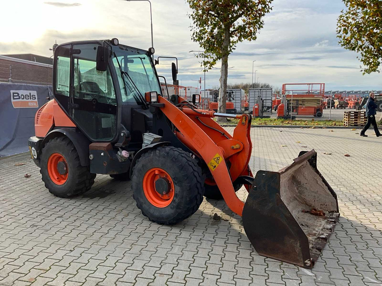 2015 KOMATSU WA-70-7 ARTICULATED WHEEL LOADER 4X4 - Колісний навантажувач: фото 5 2015 KOMATSU WA-70-7 ARTICULATED WHEEL LOADER 4X4 - Колісний навантажувач: фото 5