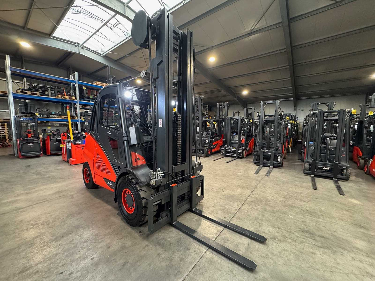 2015 SERVICE + UVV 10/2026 LINDE H50D TRIPLEX 666CM 3RD+4TH+5TH VALVE CAB DIESEL FORKLIFT - Навантажувач вилковий: фото 5 2015 SERVICE + UVV 10/2026 LINDE H50D TRIPLEX 666CM 3RD+4TH+5TH VALVE CAB DIESEL FORKLIFT - Навантажувач вилковий: фото 5