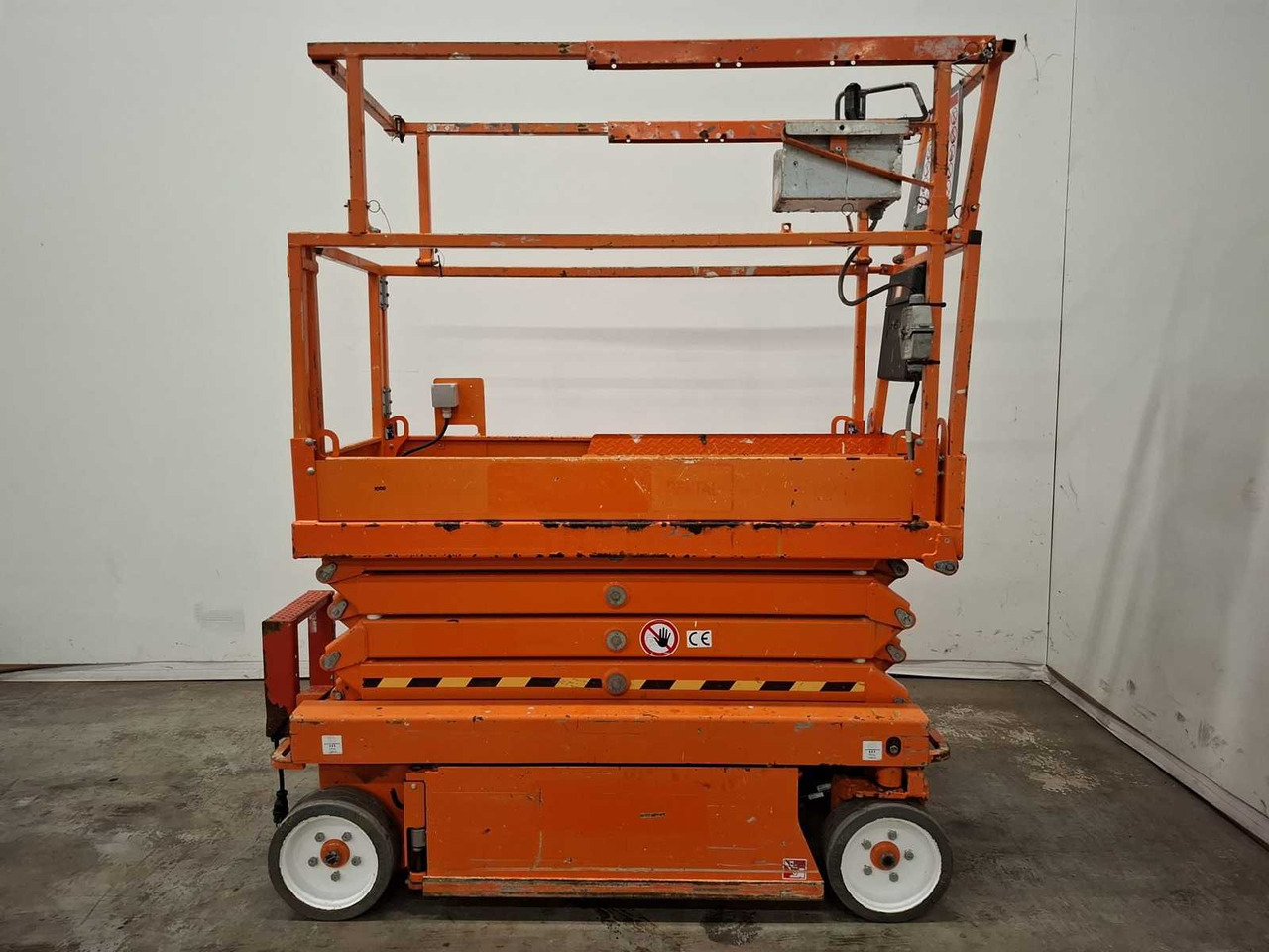 2015 SKYJACK SJ3219 AERIAL PLATFORM - Підйомник: фото 5 2015 SKYJACK SJ3219 AERIAL PLATFORM - Підйомник: фото 5