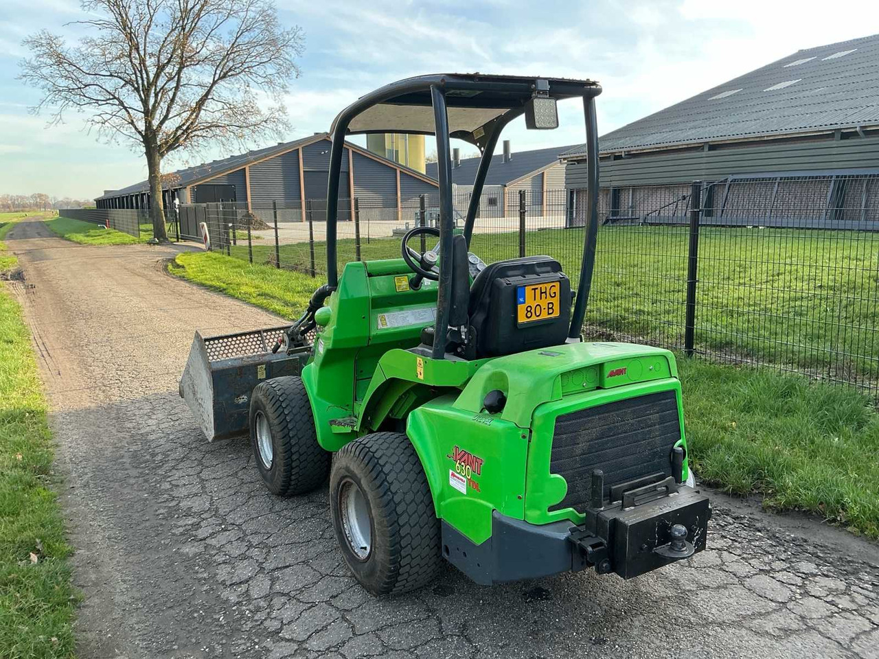 2017 AVANT M630 SHOVEL - Колісний навантажувач: фото 3 2017 AVANT M630 SHOVEL - Колісний навантажувач: фото 3