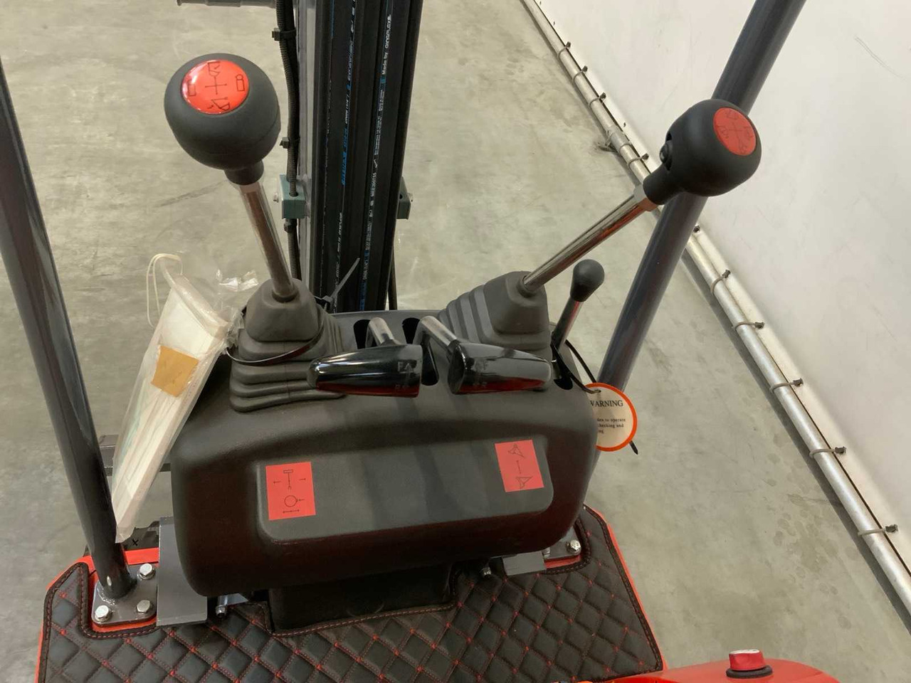 2025 EVERUN ERE12PRO MINI EXCAVATOR - Міні-екскаватор: фото 5 2025 EVERUN ERE12PRO MINI EXCAVATOR - Міні-екскаватор: фото 5