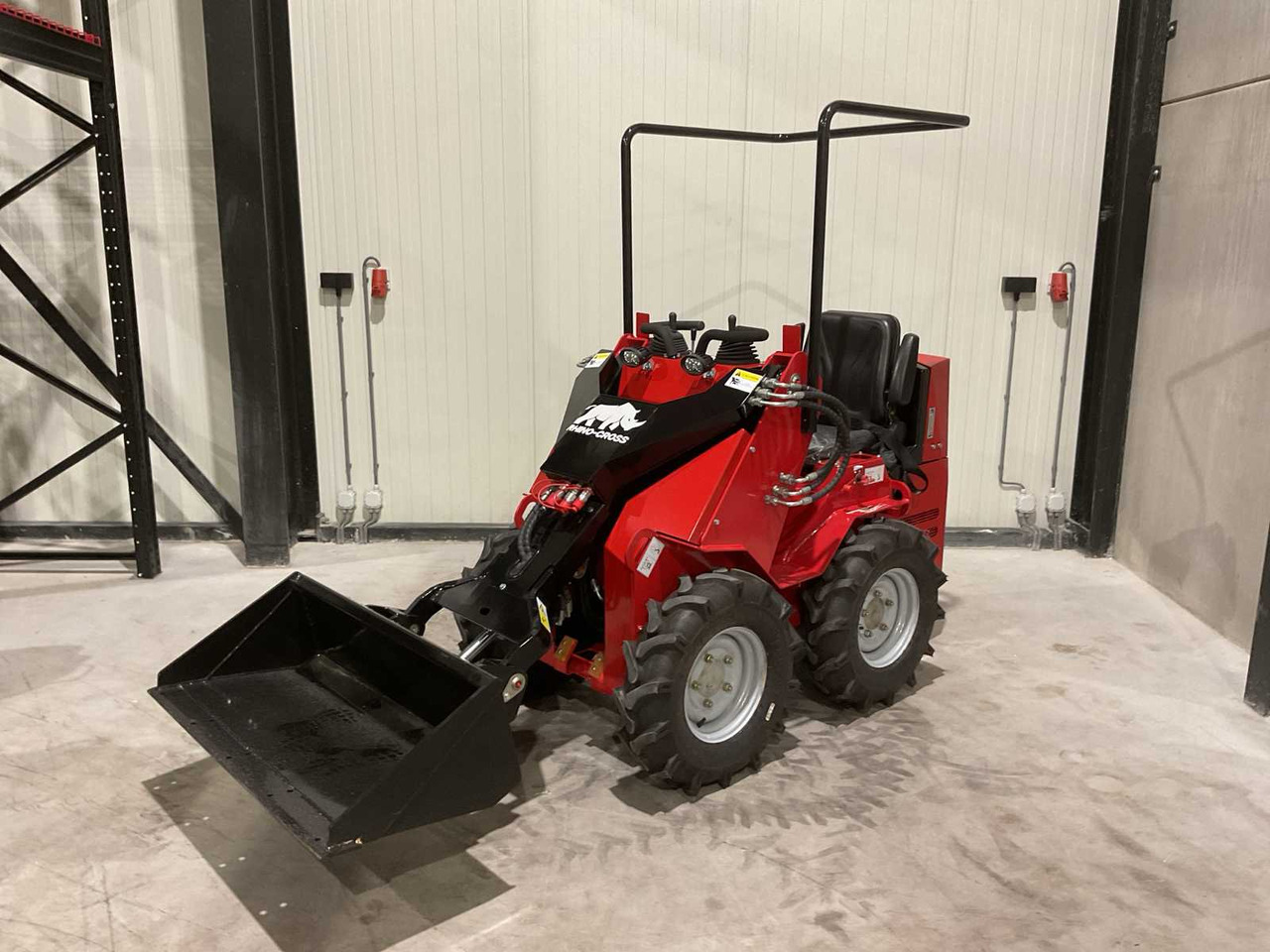 2025 RHINO-CROSS SSL480 SHOVEL - Колісний навантажувач: фото 1 2025 RHINO-CROSS SSL480 SHOVEL - Колісний навантажувач: фото 1