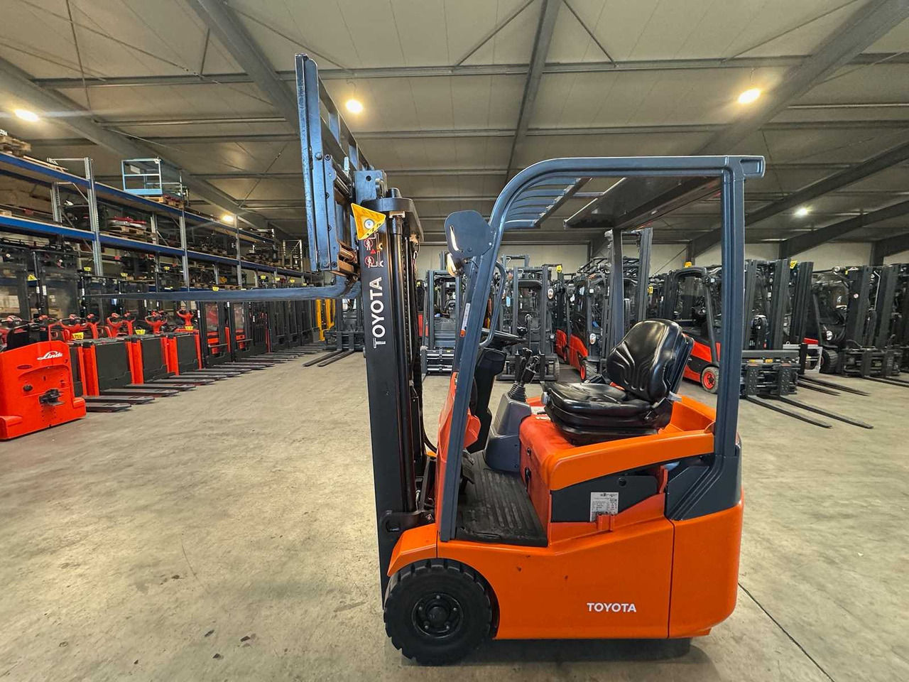 33/2015 TOYOTA 7FBEST13 1.300KG ELECTRIC FORKLIFT DUPLEX FREE LIFT 11.129 HOURS FORKLIFT - Навантажувач вилковий: фото 1 33/2015 TOYOTA 7FBEST13 1.300KG ELECTRIC FORKLIFT DUPLEX FREE LIFT 11.129 HOURS FORKLIFT - Навантажувач вилковий: фото 1