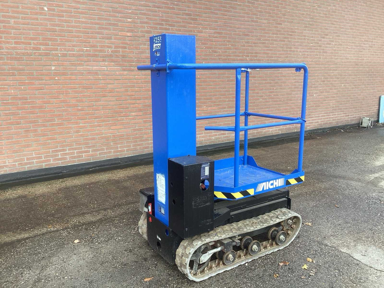 AICHI 2008 AICHI RM04B CRAWLER BOOM LIFT - Підйомник: фото 3 AICHI 2008 AICHI RM04B CRAWLER BOOM LIFT - Підйомник: фото 3