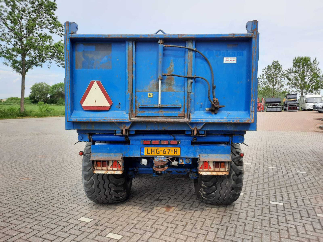 Сільськогосподарський причіп самоскид Beco Gigant 180 D: фото 11