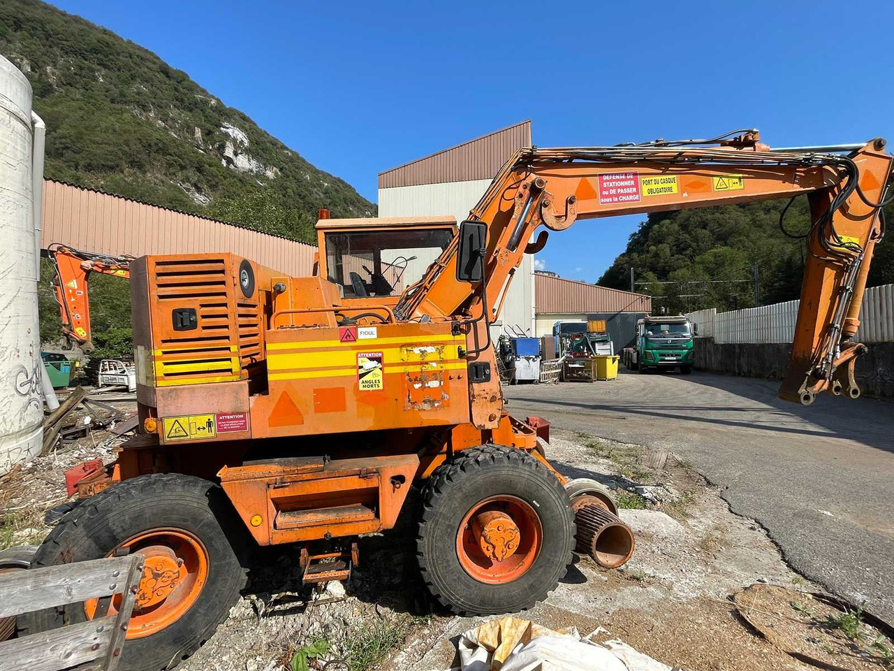 Колісний екскаватор CASE - 1992 - 688P - WHEELED EXCAVATOR: фото 7 Колісний екскаватор CASE - 1992 - 688P - WHEELED EXCAVATOR: фото 7