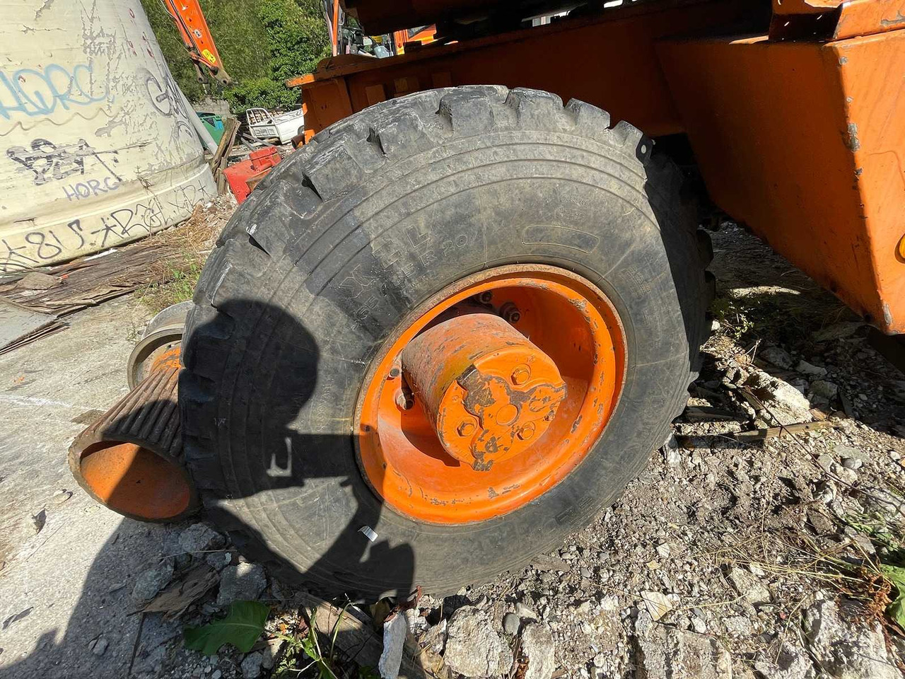 Колісний екскаватор CASE - 1992 - 688P - WHEELED EXCAVATOR: фото 18 Колісний екскаватор CASE - 1992 - 688P - WHEELED EXCAVATOR: фото 18