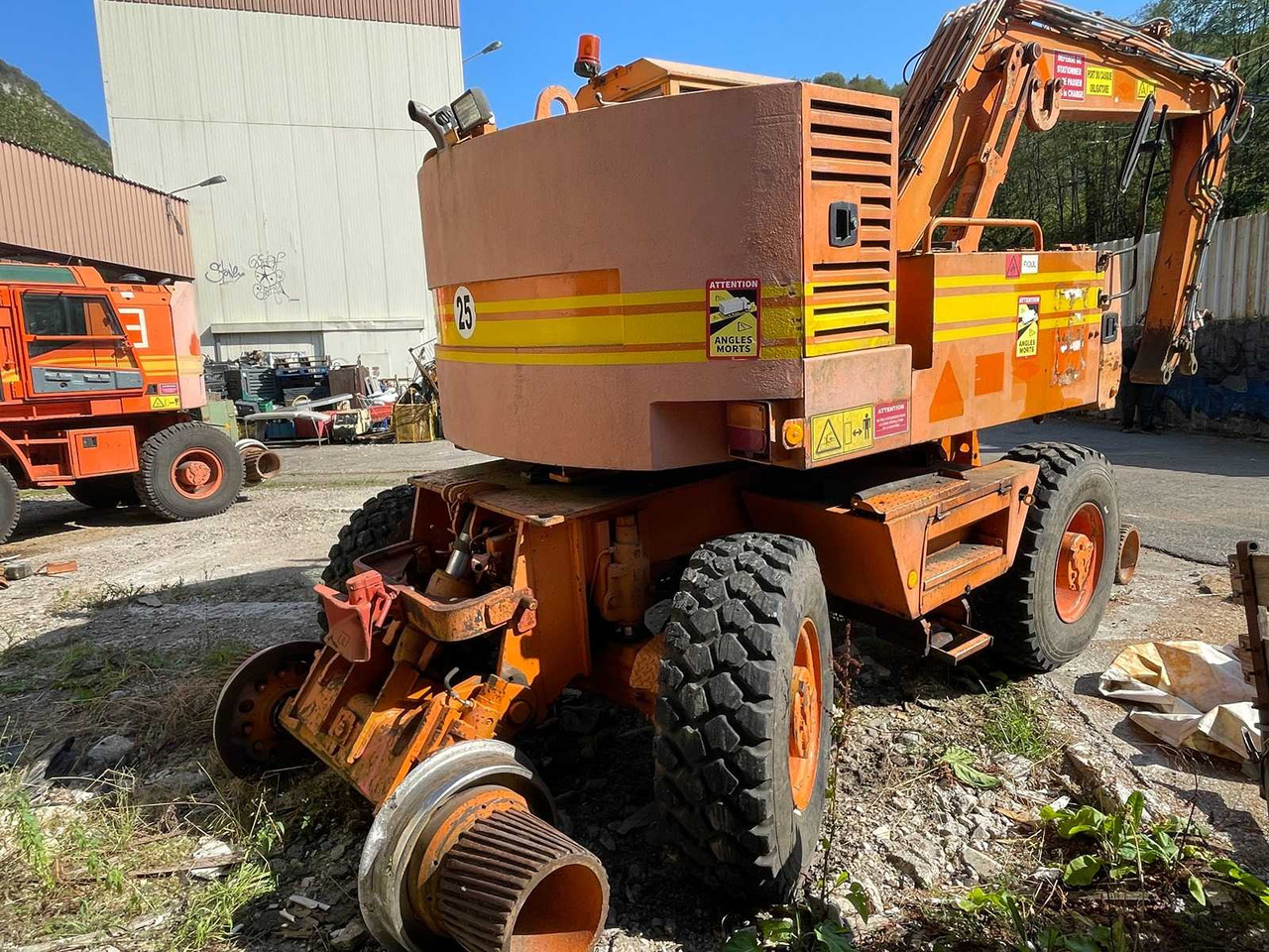 Колісний екскаватор CASE - 1992 - 688P - WHEELED EXCAVATOR: фото 6 Колісний екскаватор CASE - 1992 - 688P - WHEELED EXCAVATOR: фото 6