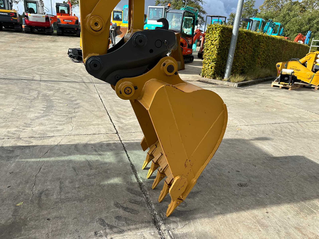 Міні-екскаватор CATERPILLAR - 2017 - 305.5E2 - MINI EXCAVATOR: фото 15 Міні-екскаватор CATERPILLAR - 2017 - 305.5E2 - MINI EXCAVATOR: фото 15