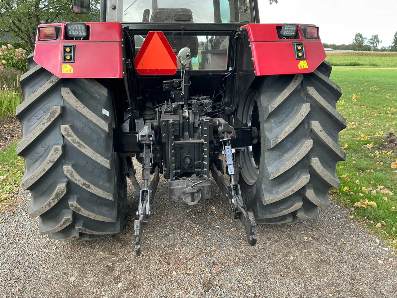 Case IH Maxxum 5150 - Трактор: фото 5 Case IH Maxxum 5150 - Трактор: фото 5