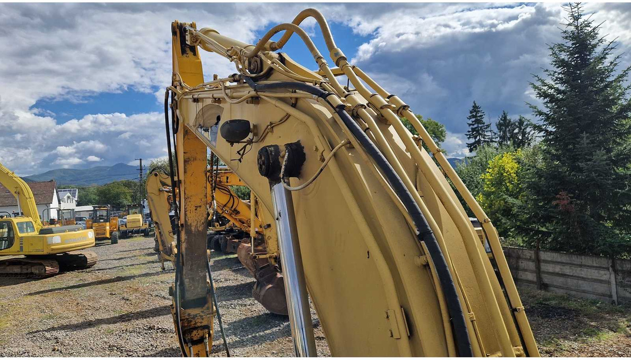 Гусеничний екскаватор Caterpillar 318C: фото 14