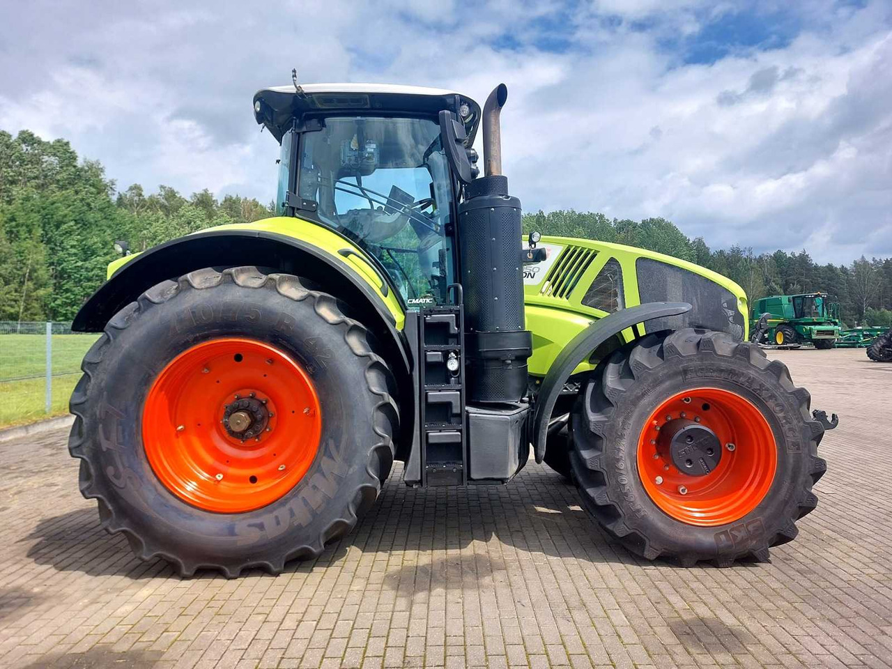 Claas AXION 950 - Трактор: фото 4 Claas AXION 950 - Трактор: фото 4