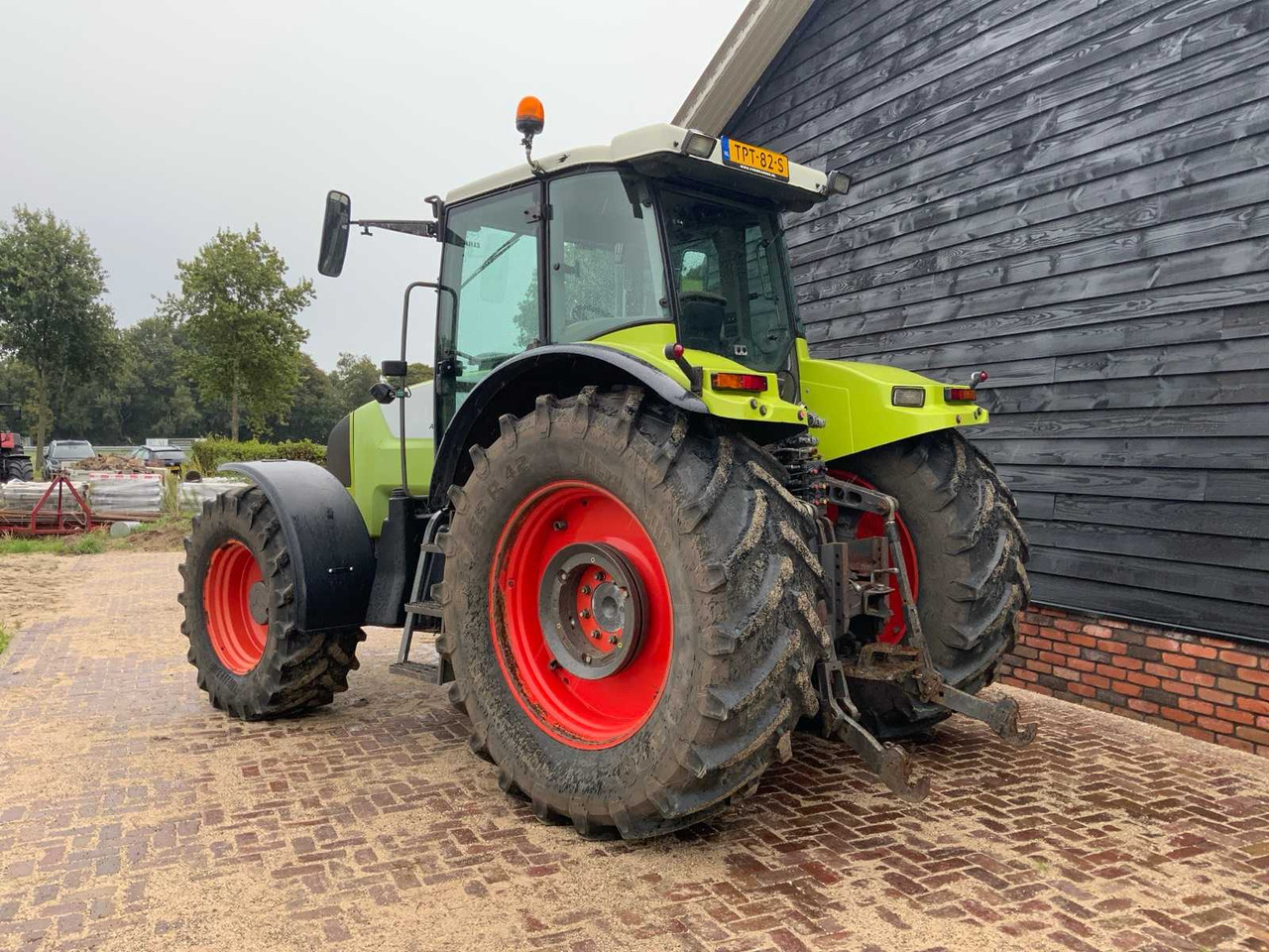 Claas Ares 826 RZ - Трактор: фото 5 Claas Ares 826 RZ - Трактор: фото 5