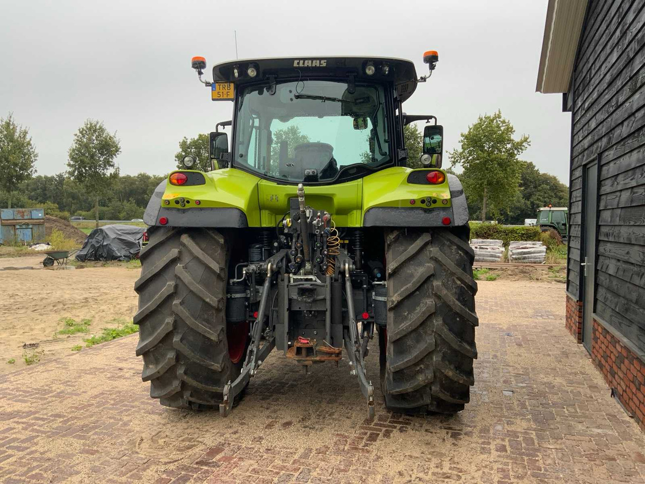 Claas Arion 650 - Трактор: фото 4 Claas Arion 650 - Трактор: фото 4