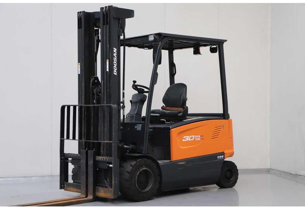 DOOSAN - 2019 - B30X-7 - FORKLIFT, PLYWOOD, SIDESHIFT, 1848 HOURS - Навантажувач вилковий: фото 1 DOOSAN - 2019 - B30X-7 - FORKLIFT, PLYWOOD, SIDESHIFT, 1848 HOURS - Навантажувач вилковий: фото 1
