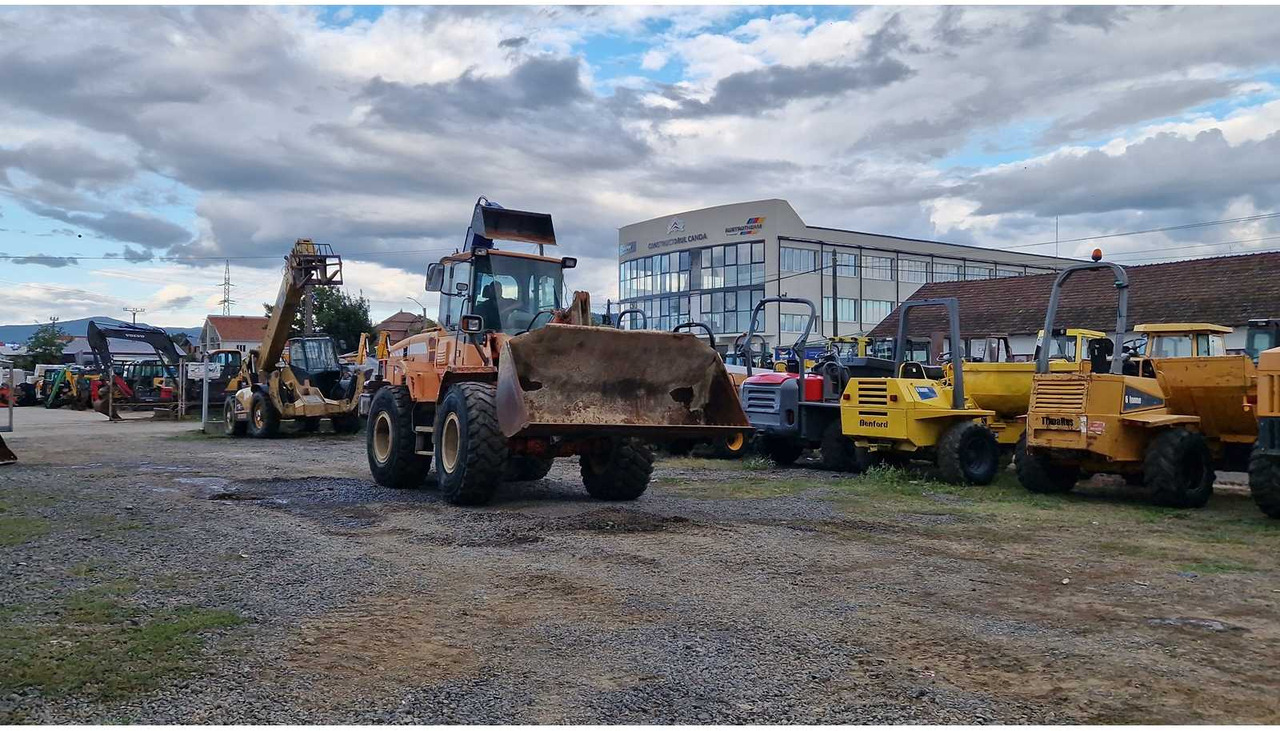 DOOSAN DL200 - Колісний навантажувач: фото 5 DOOSAN DL200 - Колісний навантажувач: фото 5
