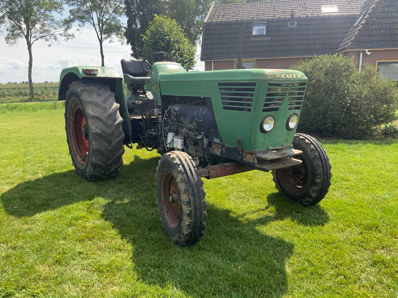 Deutz D8006 - Трактор: фото 2 Deutz D8006 - Трактор: фото 2