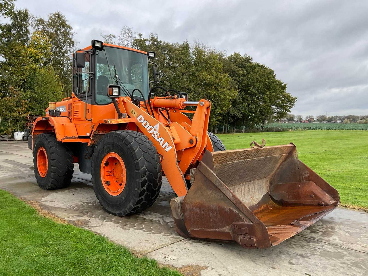 Doosan DL200 - Колісний навантажувач: фото 3 Doosan DL200 - Колісний навантажувач: фото 3