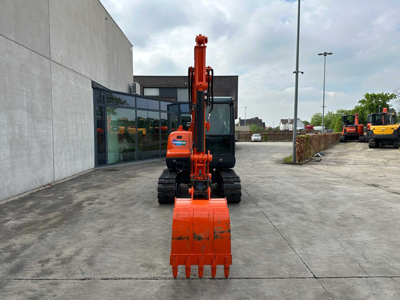 Doosan DX55-9C - Гусеничний екскаватор: фото 2 Doosan DX55-9C - Гусеничний екскаватор: фото 2