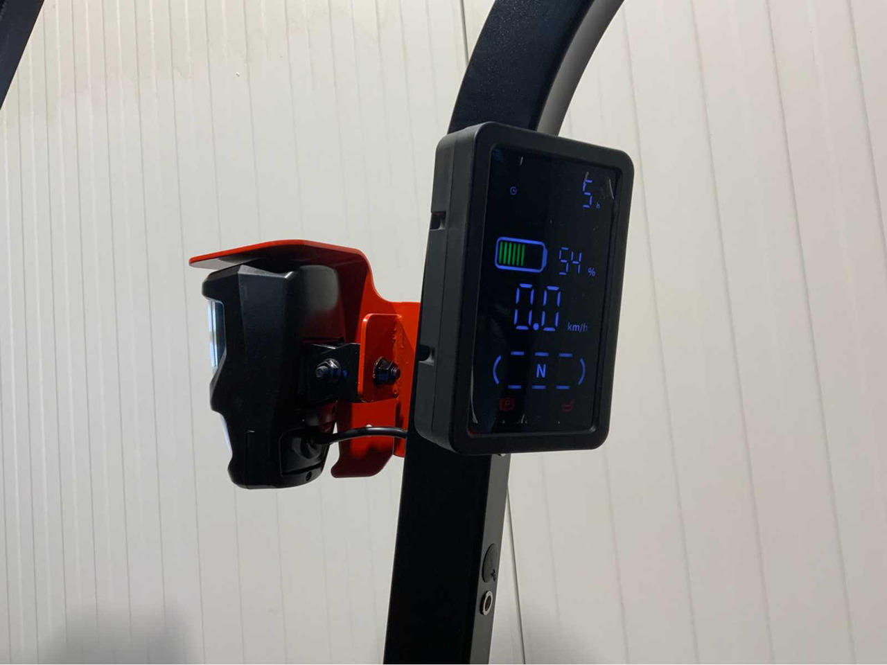 Навантажувач вилковий EP 3500KG LIFTING CAPACITY- 4.8 METER PLYWOOD, FREE-LIFT, SIDE-SHIFT FORKLIFT: фото 13 Навантажувач вилковий EP 3500KG LIFTING CAPACITY- 4.8 METER PLYWOOD, FREE-LIFT, SIDE-SHIFT FORKLIFT: фото 13