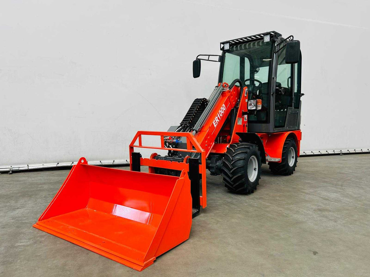 EVERUN - 2025 - ER1000 - TELESCOPIC ARTICULATED WHEEL LOADER KUBOTA EURO5 - Колісний навантажувач: фото 2 EVERUN - 2025 - ER1000 - TELESCOPIC ARTICULATED WHEEL LOADER KUBOTA EURO5 - Колісний навантажувач: фото 2