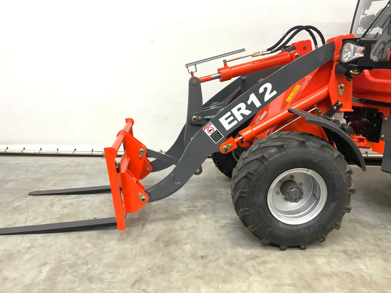 EVERUN - 2025 - ER12 - WHEEL LOADER - Колісний навантажувач: фото 4 EVERUN - 2025 - ER12 - WHEEL LOADER - Колісний навантажувач: фото 4