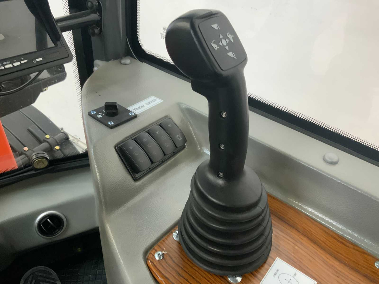 Колісний навантажувач EVERUN - 2025 - ER12 - WHEEL LOADER: фото 15 Колісний навантажувач EVERUN - 2025 - ER12 - WHEEL LOADER: фото 15