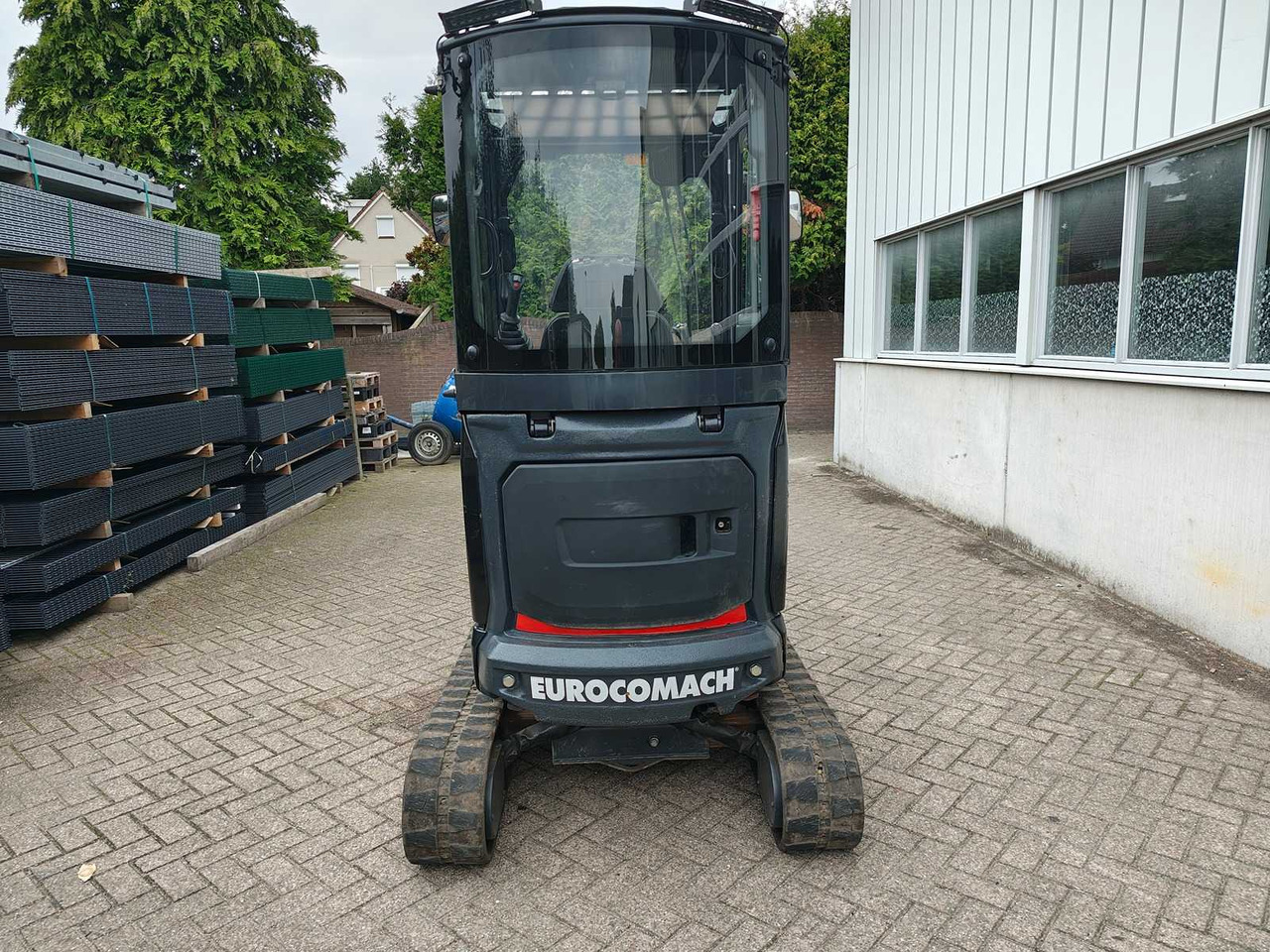 Eurocomach 19ZT - Міні-екскаватор: фото 4 Eurocomach 19ZT - Міні-екскаватор: фото 4