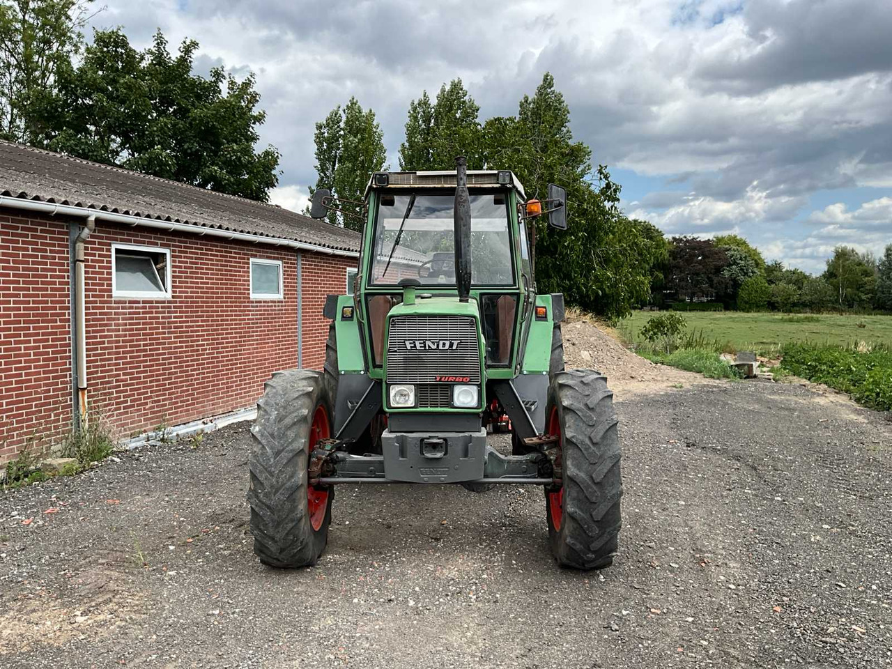 Fendt Farmer 309LS - Трактор: фото 3 Fendt Farmer 309LS - Трактор: фото 3