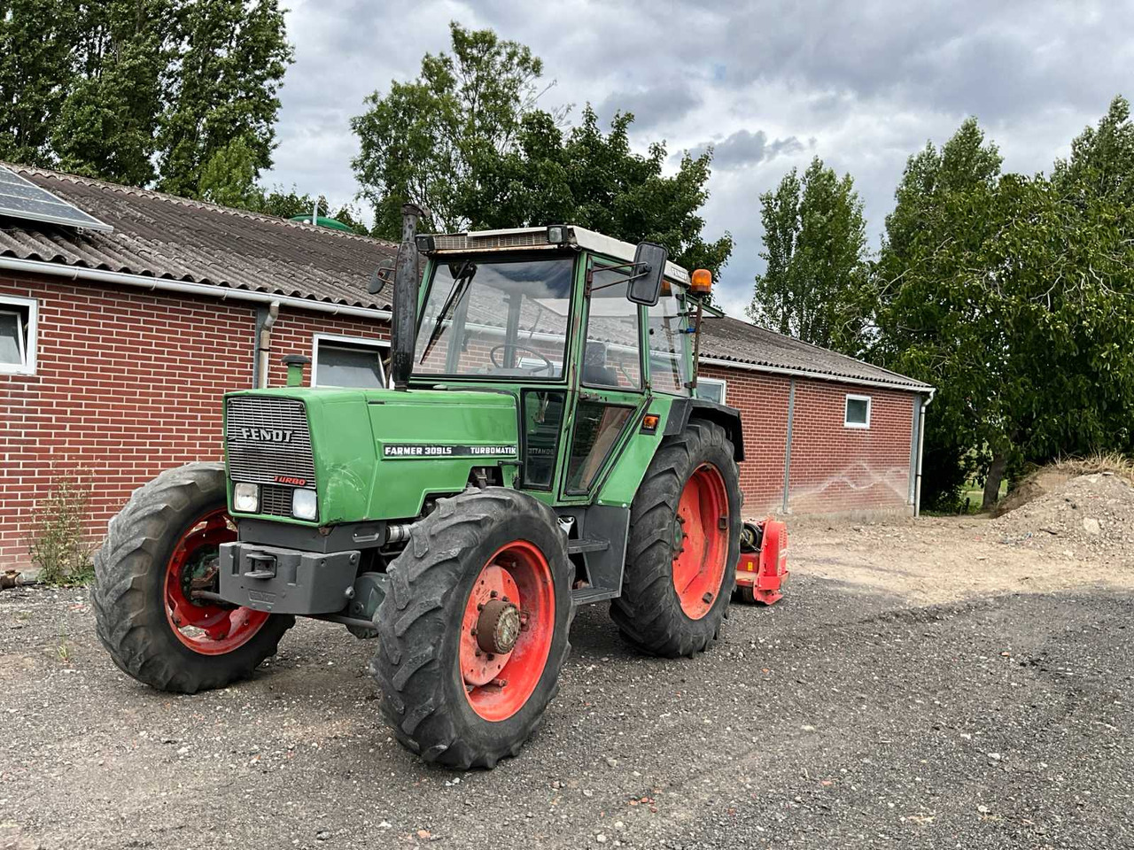 Fendt Farmer 309LS - Трактор: фото 1 Fendt Farmer 309LS - Трактор: фото 1