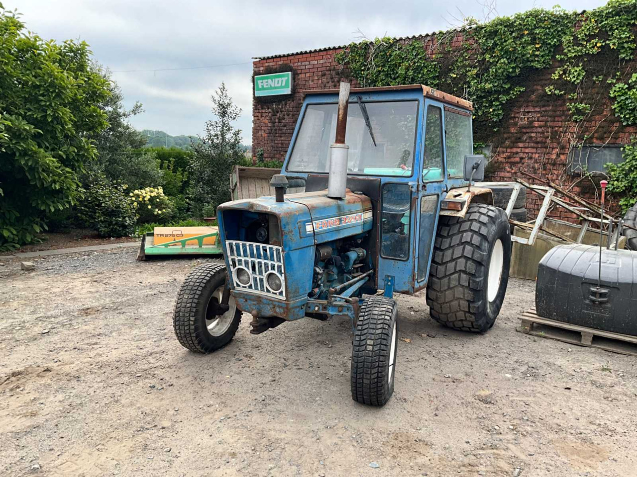 Ford 3000 - Трактор: фото 1 Ford 3000 - Трактор: фото 1