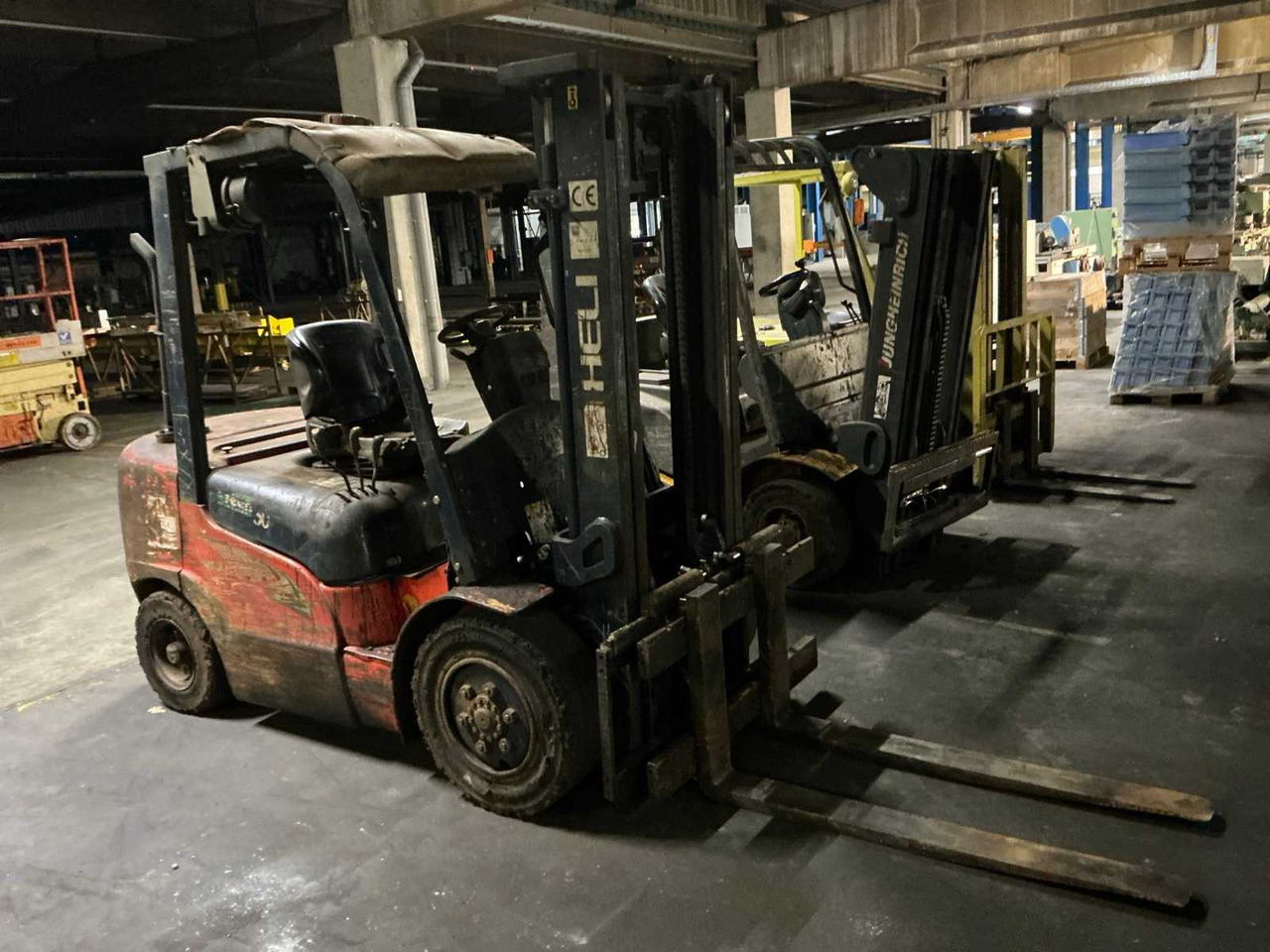 HELI CPCD30 FORKLIFT - Навантажувач вилковий: фото 4 HELI CPCD30 FORKLIFT - Навантажувач вилковий: фото 4