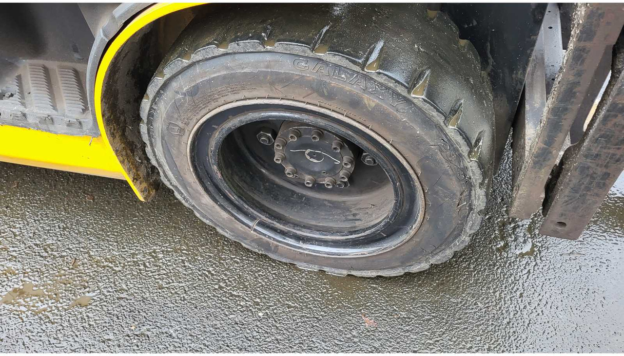 HYUNDAI 30D-9 DISEL FORKLIFT - Навантажувач вилковий: фото 3 HYUNDAI 30D-9 DISEL FORKLIFT - Навантажувач вилковий: фото 3