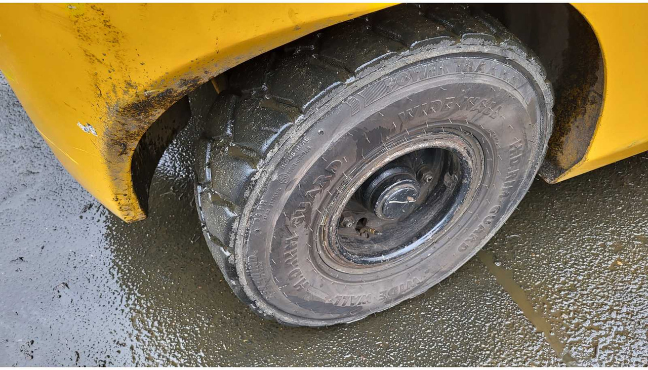 HYUNDAI 30D-9 DISEL FORKLIFT - Навантажувач вилковий: фото 2 HYUNDAI 30D-9 DISEL FORKLIFT - Навантажувач вилковий: фото 2