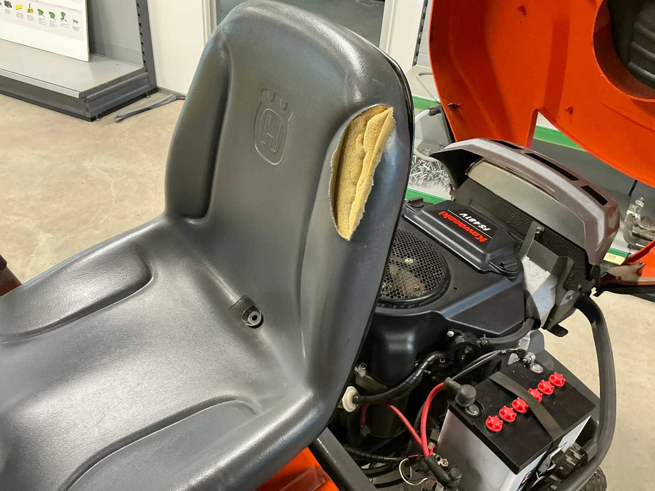 Газонокосарка Husqvarna R316T: фото 21