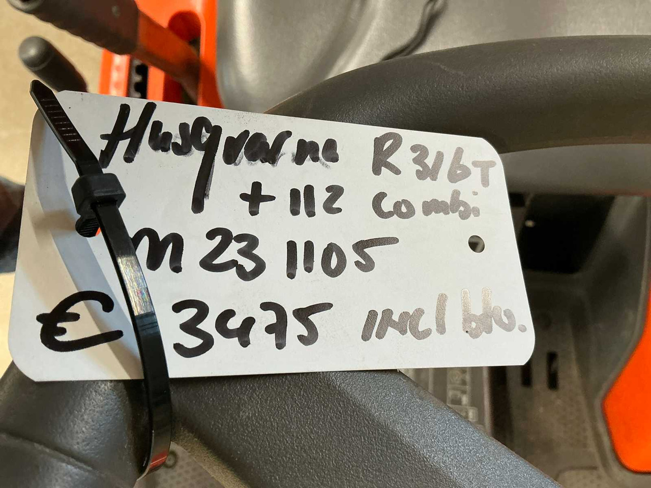 Газонокосарка Husqvarna R316T: фото 19