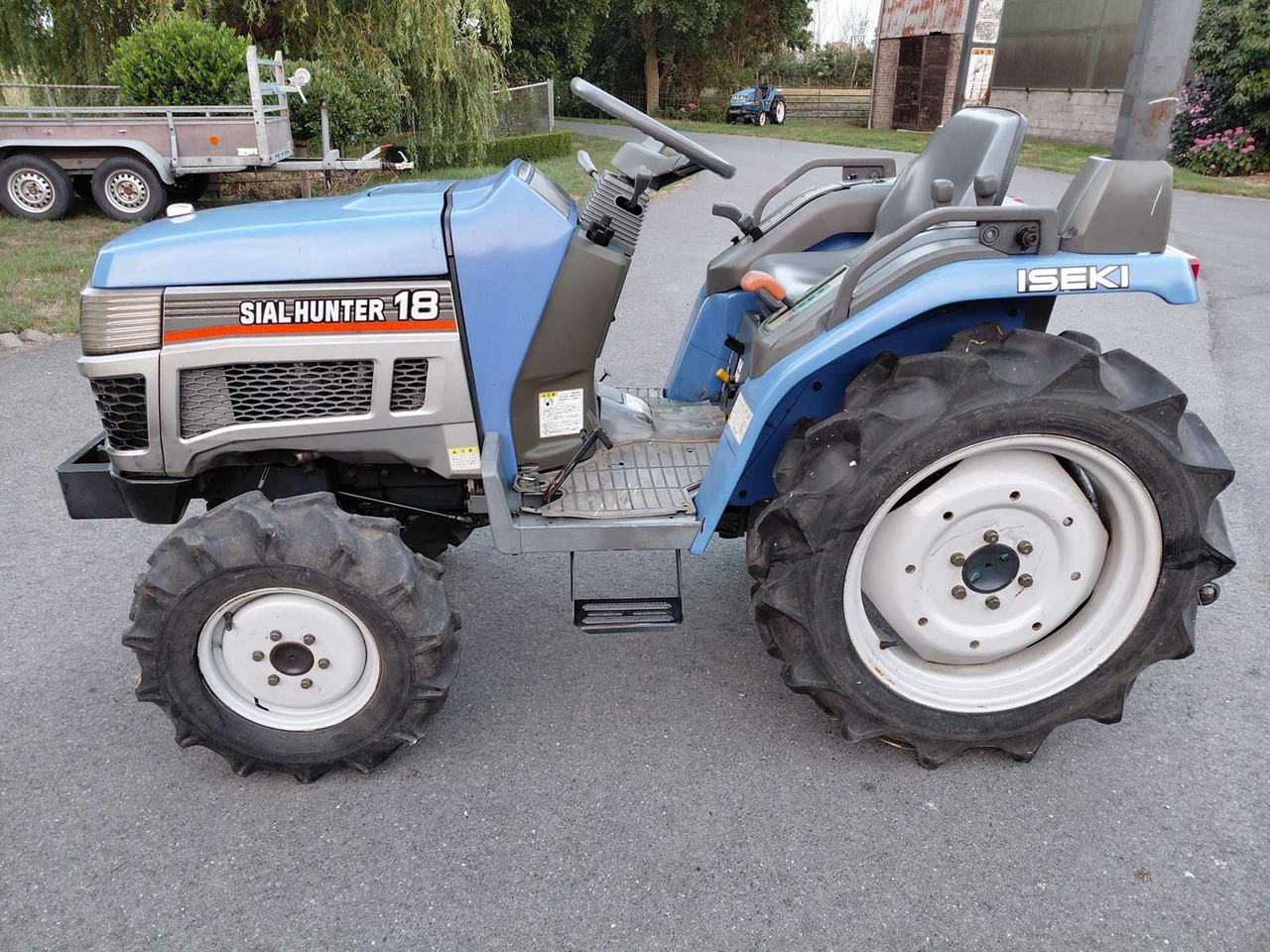 Iseki TH18 - Мінітрактор: фото 1 Iseki TH18 - Мінітрактор: фото 1