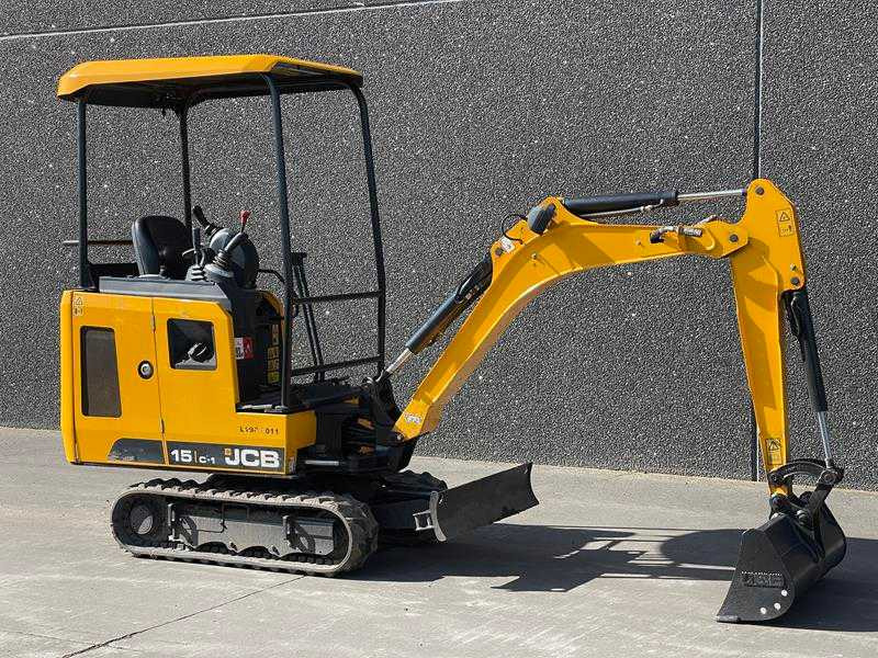 JCB 15 C-1 - Гусеничний екскаватор: фото 1 JCB 15 C-1 - Гусеничний екскаватор: фото 1