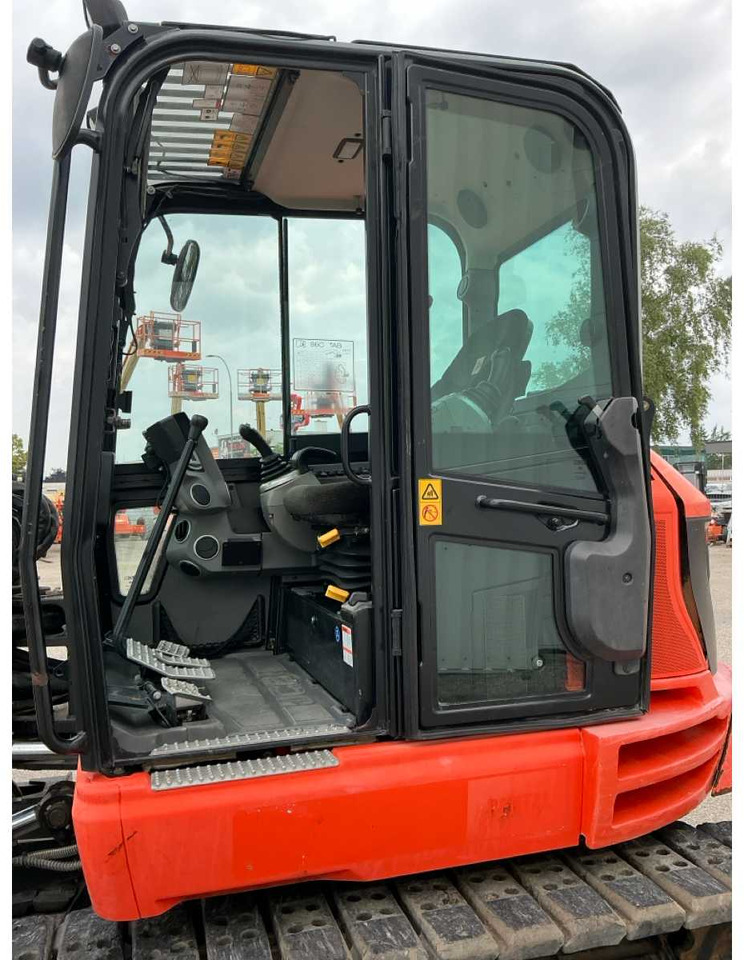 Гусеничний екскаватор JCB 86C-1TAB: фото 37