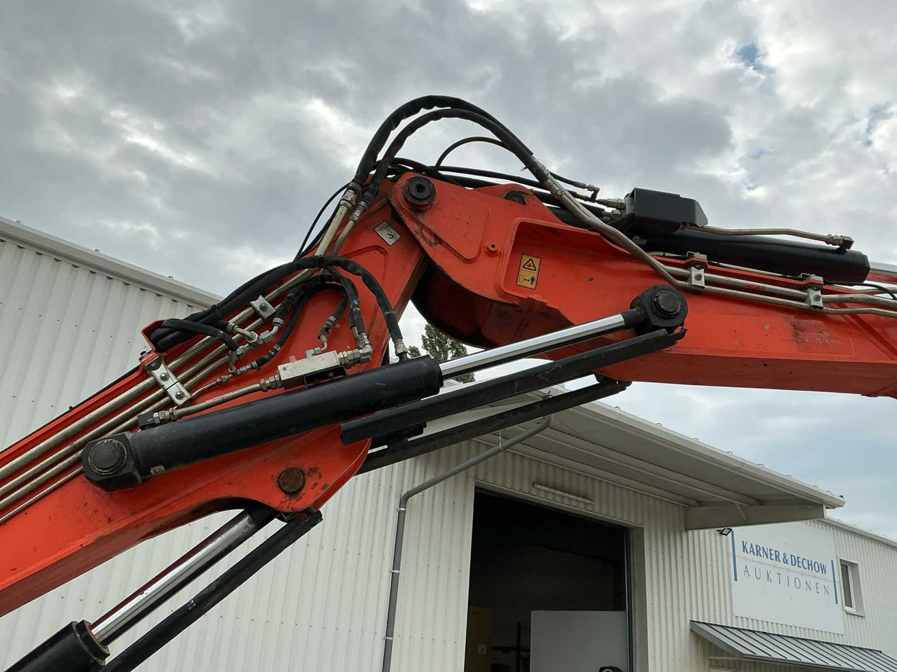 Гусеничний екскаватор JCB 86C-1TAB: фото 11