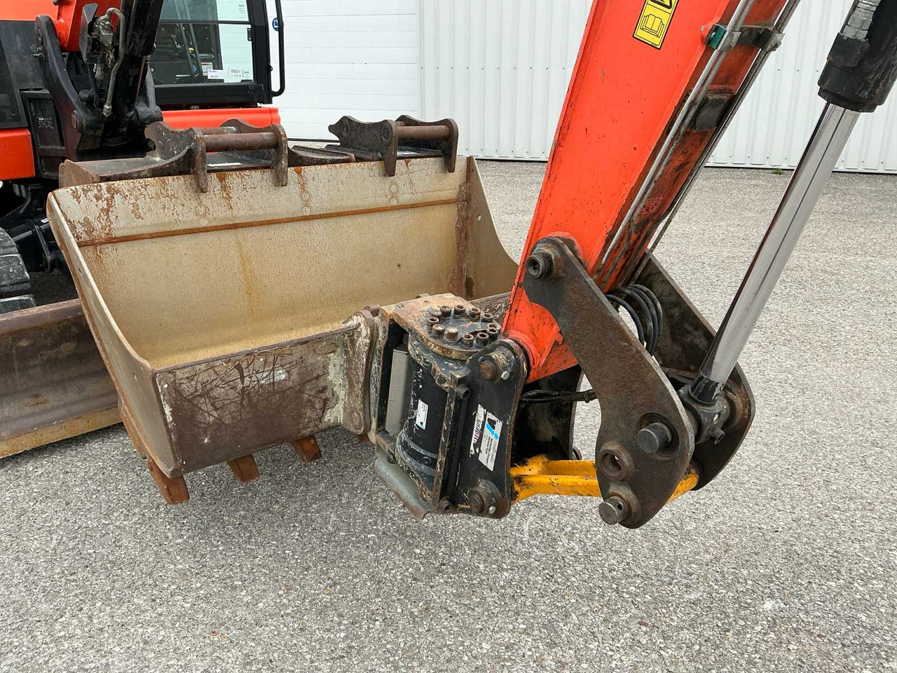 Гусеничний екскаватор JCB 86C-1TAB: фото 14