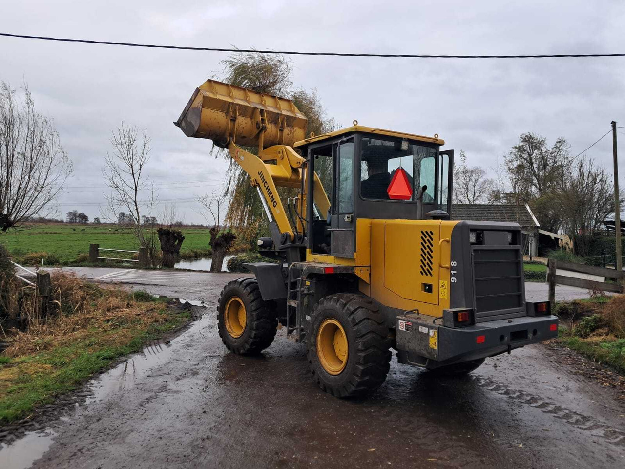 JINCHENG 918 SHOVEL - Колісний навантажувач: фото 3 JINCHENG 918 SHOVEL - Колісний навантажувач: фото 3