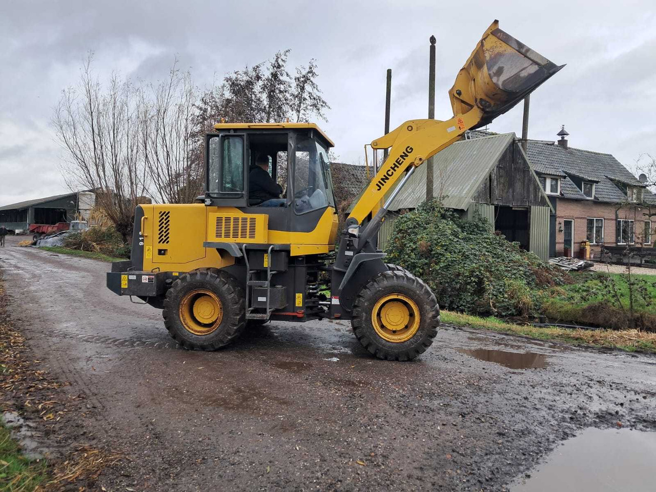 JINCHENG 918 SHOVEL - Колісний навантажувач: фото 2 JINCHENG 918 SHOVEL - Колісний навантажувач: фото 2