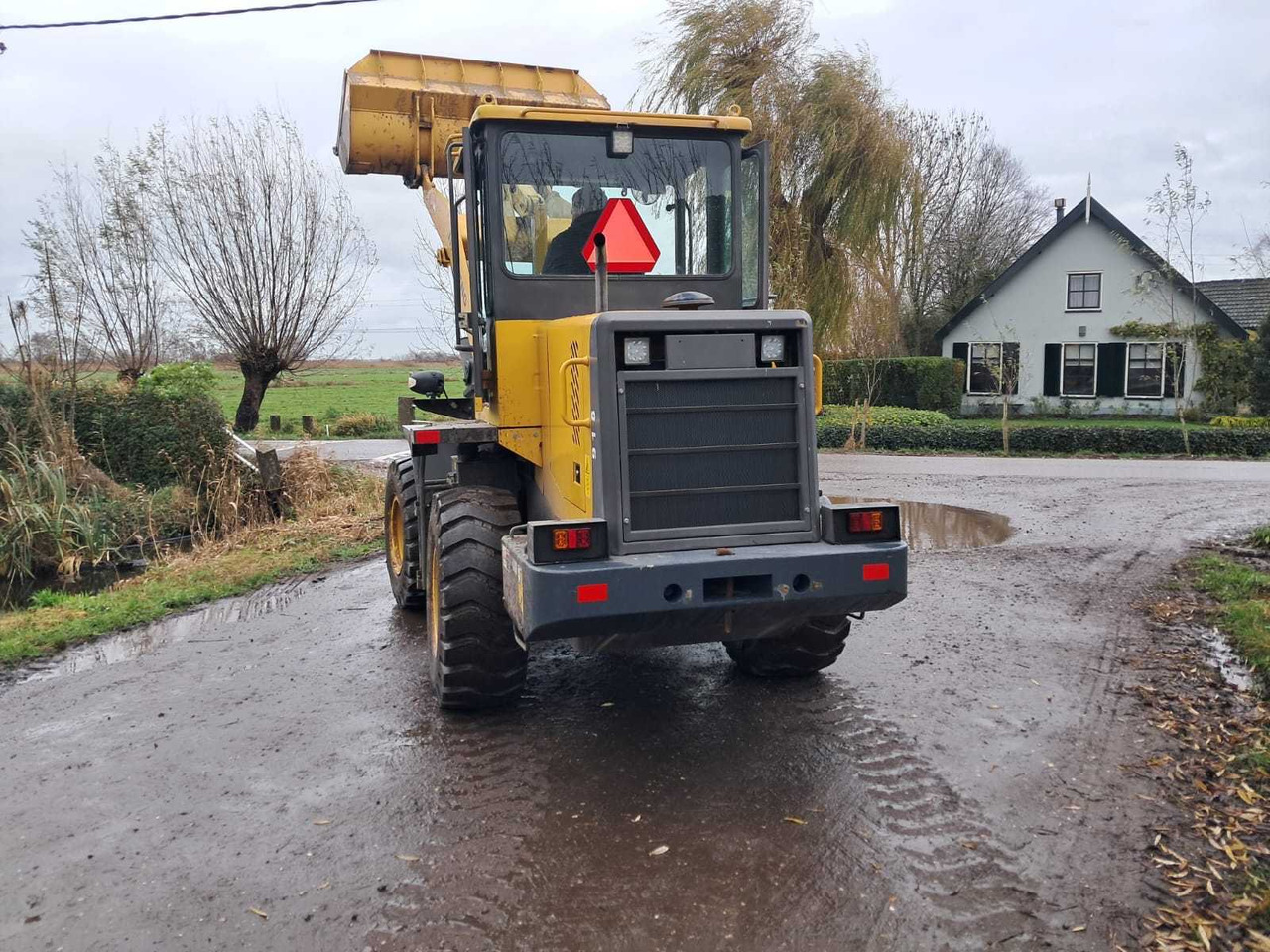 JINCHENG 918 SHOVEL - Колісний навантажувач: фото 4 JINCHENG 918 SHOVEL - Колісний навантажувач: фото 4